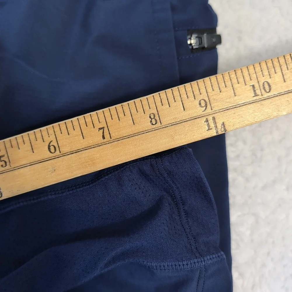 Fabletics Shorts Mens Sm 28